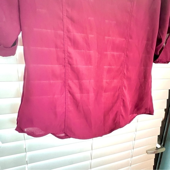 Bebe Burgundy Button Down Zip Pocket 3/4 Sleeve. Sz S πββοΈππ» - Picture 8 of 15